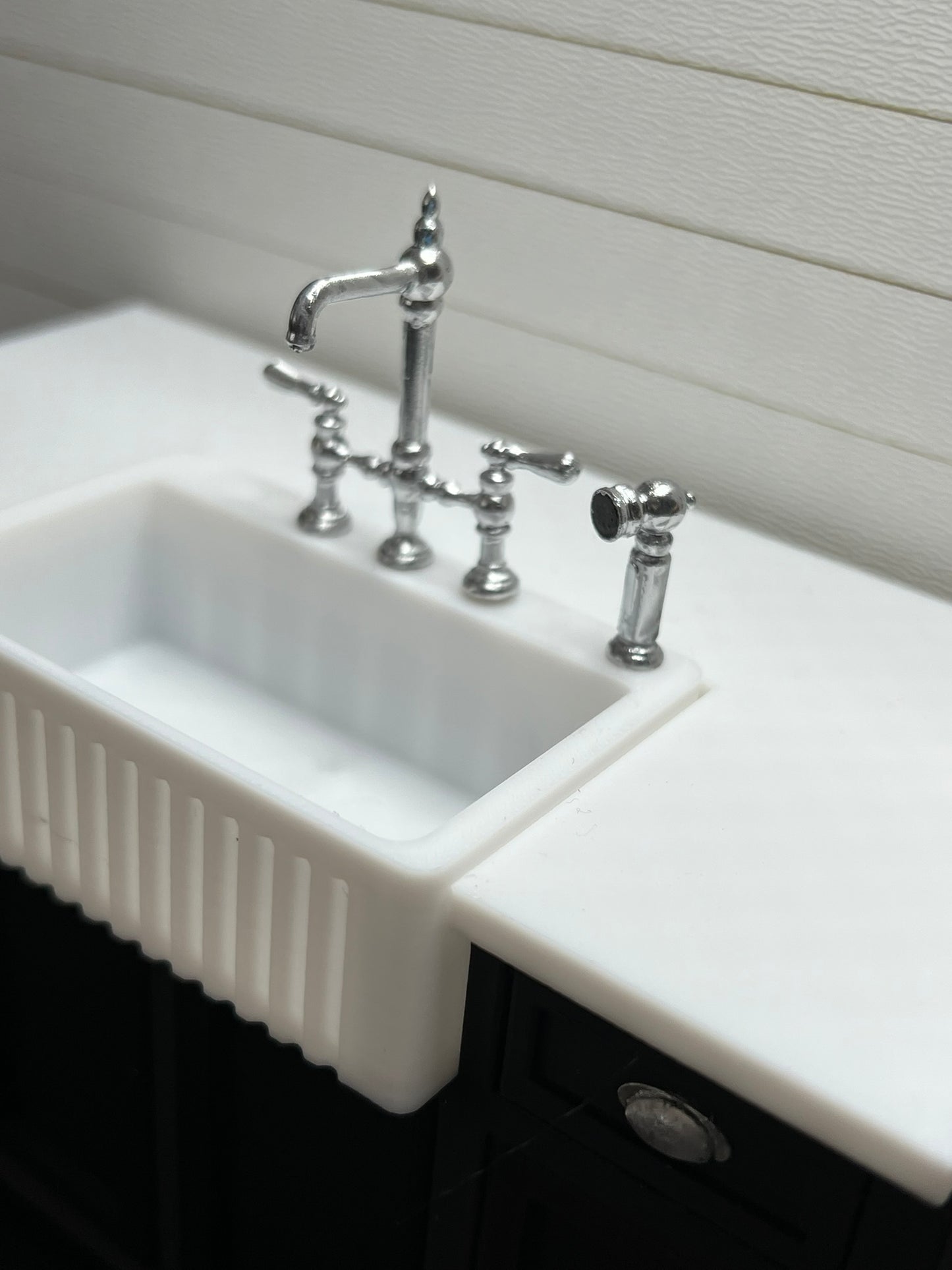 Miniature 1:12 Scale Farmhouse Sink and Traditional H-Style Faucet Bundle | Mini Scene or Diorama Decor