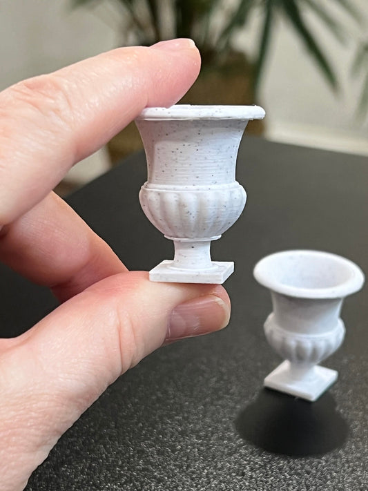 1:12 Scale Urn Style Planters